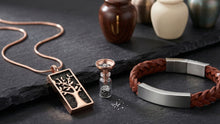 Cremation Jewelry for Ashes: Necklaces, Pendants, Materials, and Filling Tips