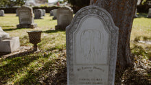 Headstone Quotes and Sayings: Choosing the Right Words for a Loved One’s Grave