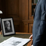 Black Armbands in Mourning: Where the Symbol Came From and How It’s Used Today - Funeral.com, Inc.