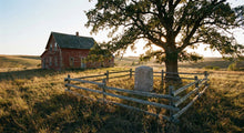 Can You Be Buried on Your Own Property? A 50-State Guide to Home Burial Laws - Funeral.com, Inc.