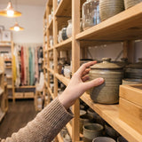 Does Hobby Lobby Sell Cremation Urns? Safe Alternatives + Where to Buy