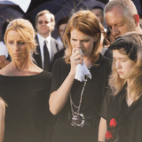 Helping Children Understand Death and Grieve - Funeral.com, Inc.