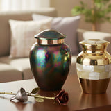 Keepsake & Mini Urns: How Much They Hold, How to Split Ashes, and Best Styles to Buy