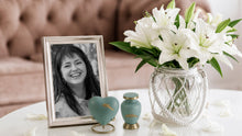 Keepsake Urns Explained: Sizes, Sharing Ashes, Engraving Ideas, and Alternatives