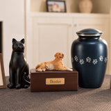 Pet Urns 101: How to Choose the Right Urn for Your Dog or Cat