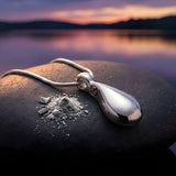 Cremation Jewelry: Meaning, Types & Buying Guide