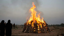 Exploring Open-Air Funeral Pyres
