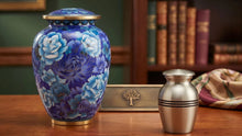 Full-Size vs Keepsake Urns: How to Choose the Right Option for Your Family