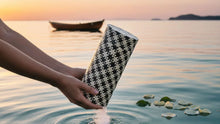Guide to Biodegradable Water Urns & Memorial Options