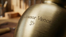 Guide to Custom Cremation Urns & Personalization Options