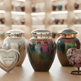 Mini Urns and Keepsakes: Meaningful Remembrance Options