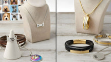 Pet Memorial vs. Cremation Jewelry: Choosing the Right Tribute