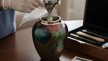 Step-by-Step Guide to Transferring Ashes Into an Urn