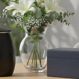 Urn vs Vase: What’s the Difference?
