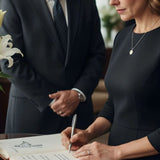 What to Write in a Funeral Guestbook: Meaningful Messages & Guidance