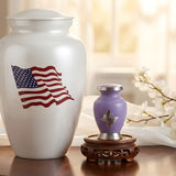 Urn Sizing 101: Full-Size vs Keepsake Urns, Capacity Charts, and Calculator Tips