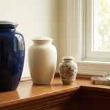 What Size Urn Do I Need? Simple Urn Size Guide (Cubic Inches, Adult vs Keepsake) - Funeral.com, Inc.