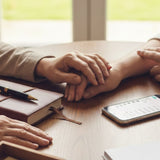 Who to Call First When Someone Dies (Who to Notify When Someone Dies) - Funeral.com, Inc.