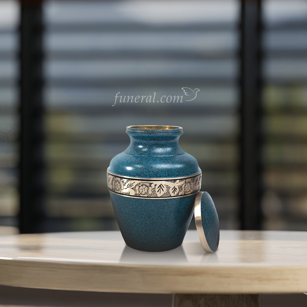 Anapiel Evening Blue Medium Pet Urn with Background