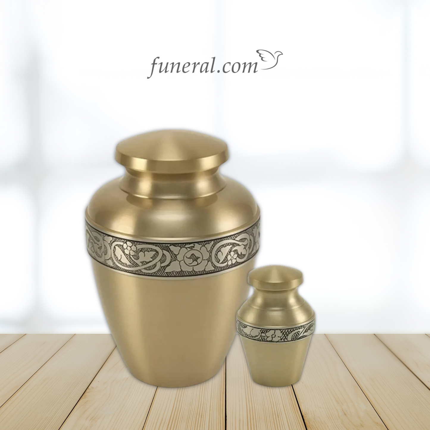 Avalon Adult Amber Gold Brass Urn