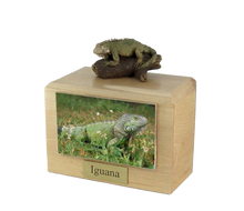 Wooden Pet Urn with Lying Down Iguana Figurine & 4x6 Inches Photo Holder