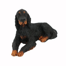 Wooden Pet Urn with Lying Down Gordon Setter Figurine & 4x6 Inches Photo Holder