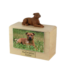 Urna de madera para mascotas con figura de terrier escocés sentado y portafotos de 10 x 15 cm