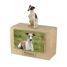 Urna de madera para mascotas con figura de terrier escocés sentado y portafotos de 10 x 15 cm