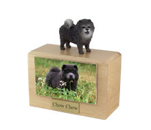 Urna de madera para mascotas con figura de terrier escocés sentado y portafotos de 10 x 15 cm