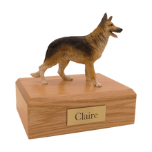 Blonde Golden Retriever, Sitting Figurine Pet Cremation Urn
