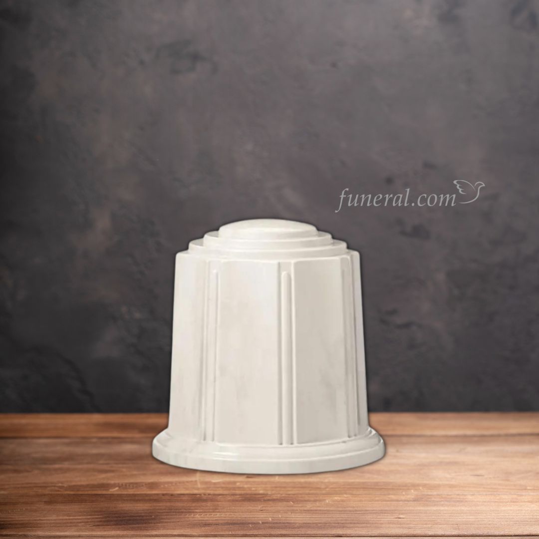 Grandiose Adult White Marble Urn