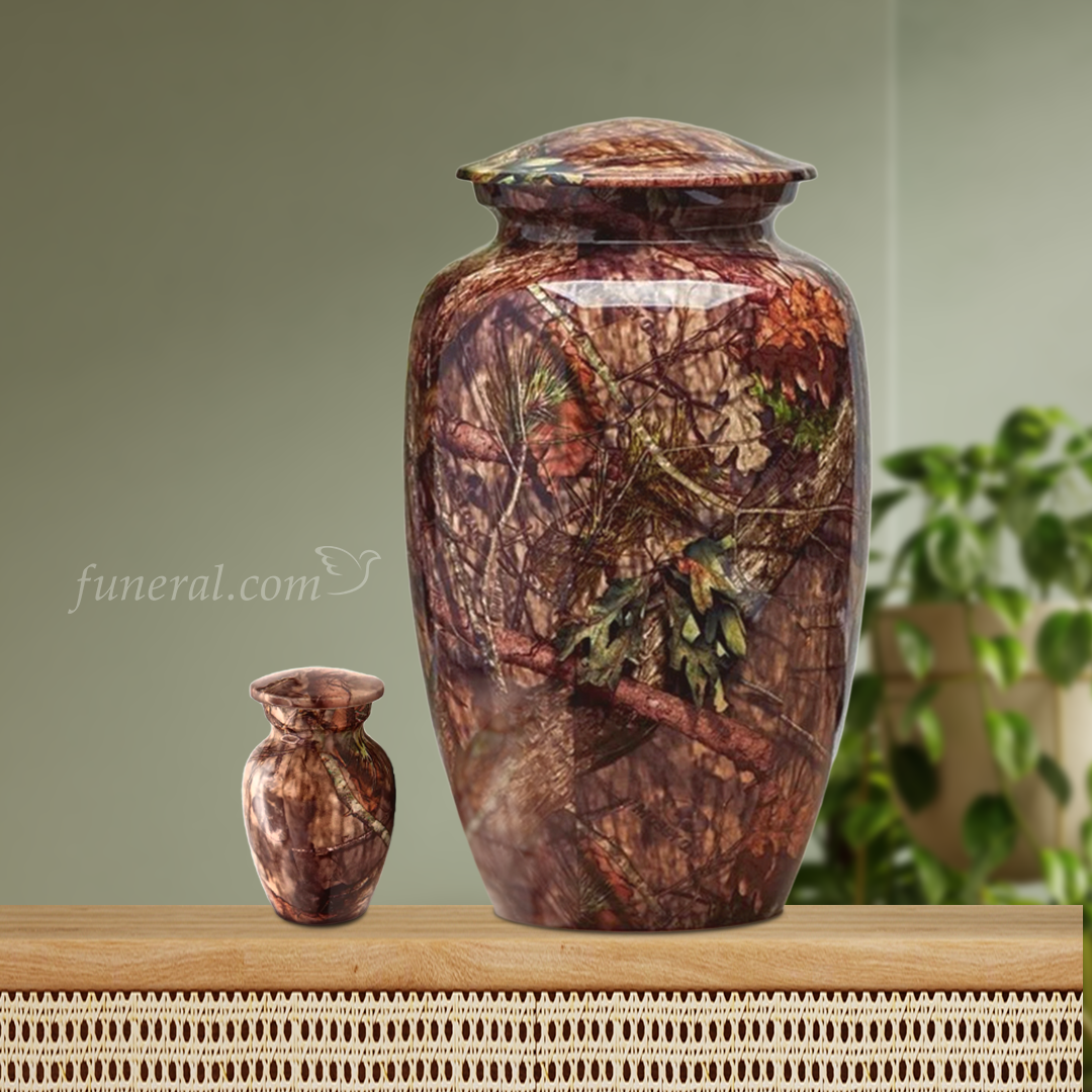 Mossy Oak® Adult Camouflage Aluminum Urn Set