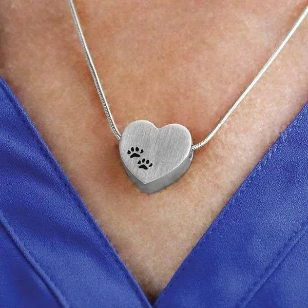Pawel Paws Pewter Heart - funeral.com
